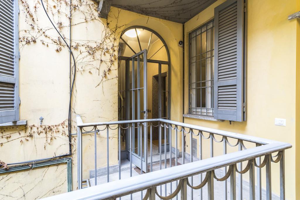 Hemeras Boutique Homes - City Center Design Flats Milan Exterior photo