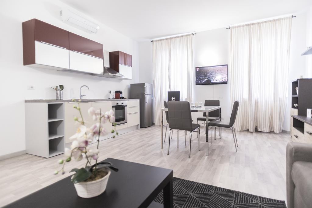 Hemeras Boutique Homes - City Center Design Flats Milan Exterior photo